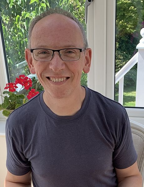File:Paul Kidby.jpg